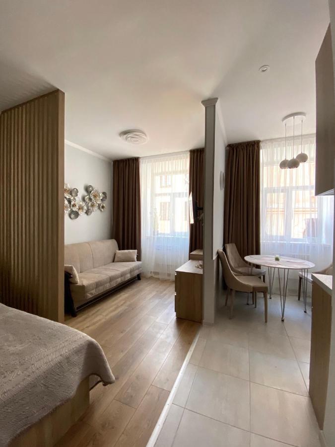 Homelike Apartment Lviv Exterior photo
