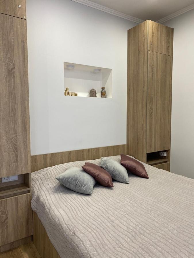 Homelike Apartment Lviv Exterior photo